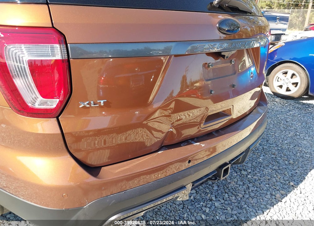 2017 FORD EXPLORER XLT VIN: 1FM5K7D82HGD12778