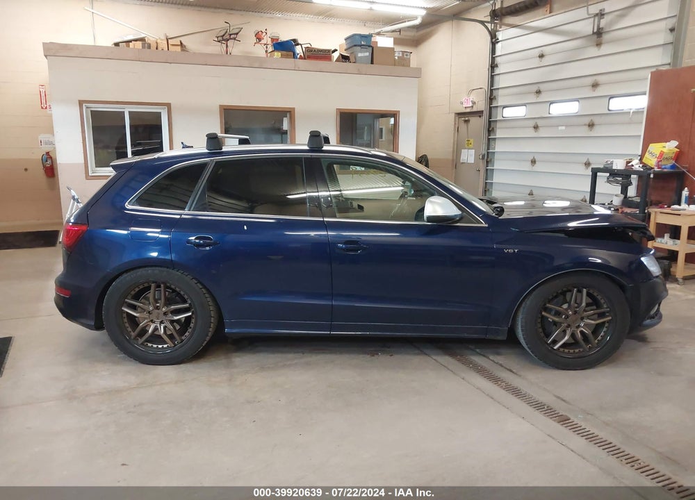 2014 AUDI SQ5 3.0T PREMIUM PLUS VIN: WA1VGAFP9EA028516