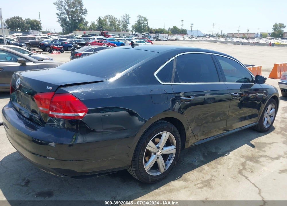 2015 VOLKSWAGEN PASSAT 1.8T LIMITED EDITION VIN: 1VWAT7A32FC104572