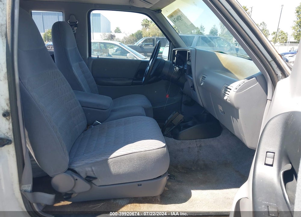 1993 FORD RANGER SUPER CAB VIN: 1FTCR14X8PPB53646