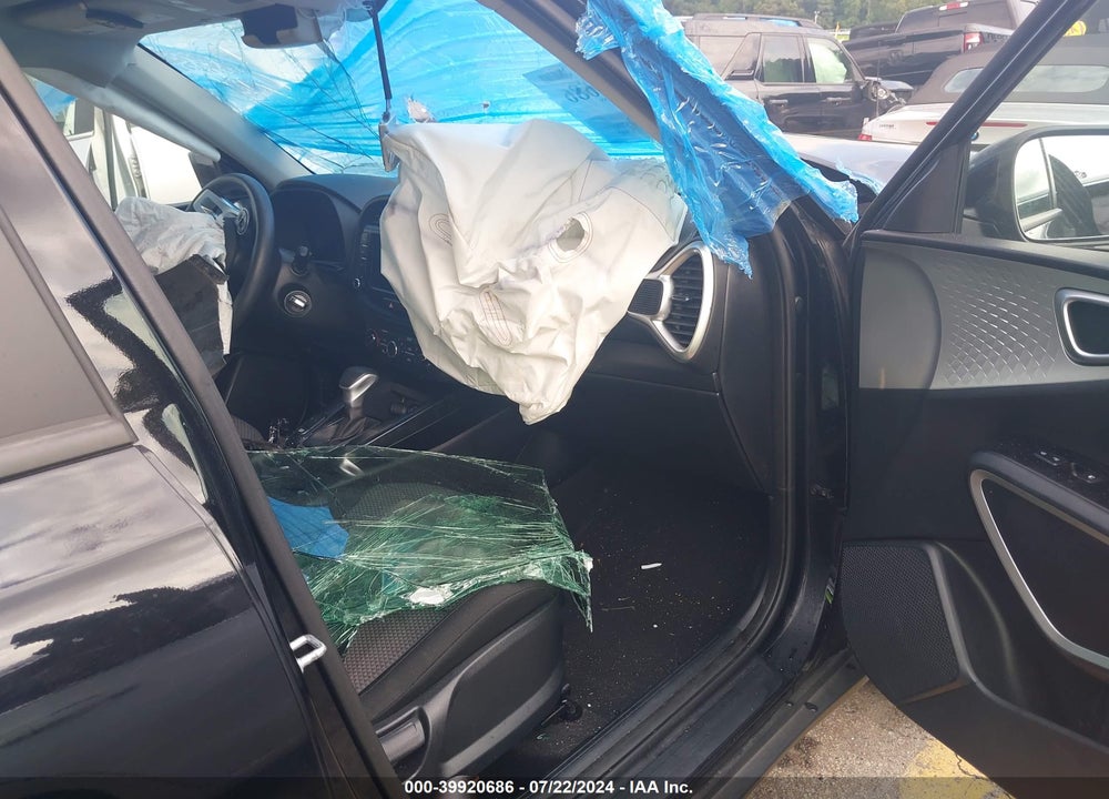 2022 KIA SOUL LX VIN: KNDJ23AU9N7183947