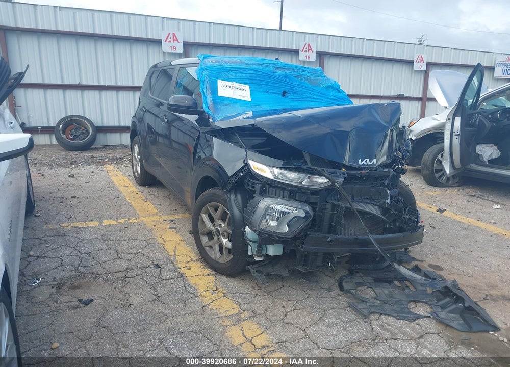 2022 KIA SOUL LX VIN: KNDJ23AU9N7183947