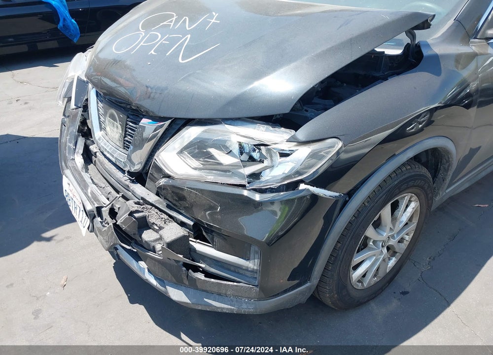 2017 NISSAN ROGUE S VIN: KNMAT2MT1HP605658