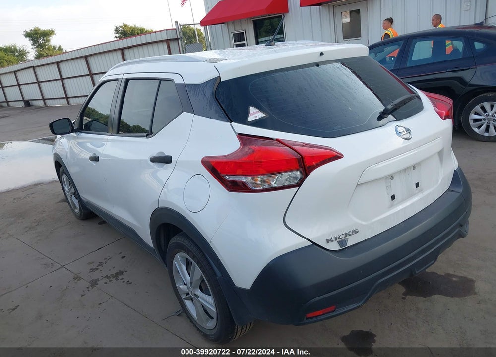 2019 NISSAN KICKS S VIN: 3N1CP5CU2KL526398