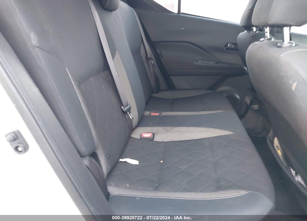 2019 NISSAN KICKS S VIN: 3N1CP5CU2KL526398