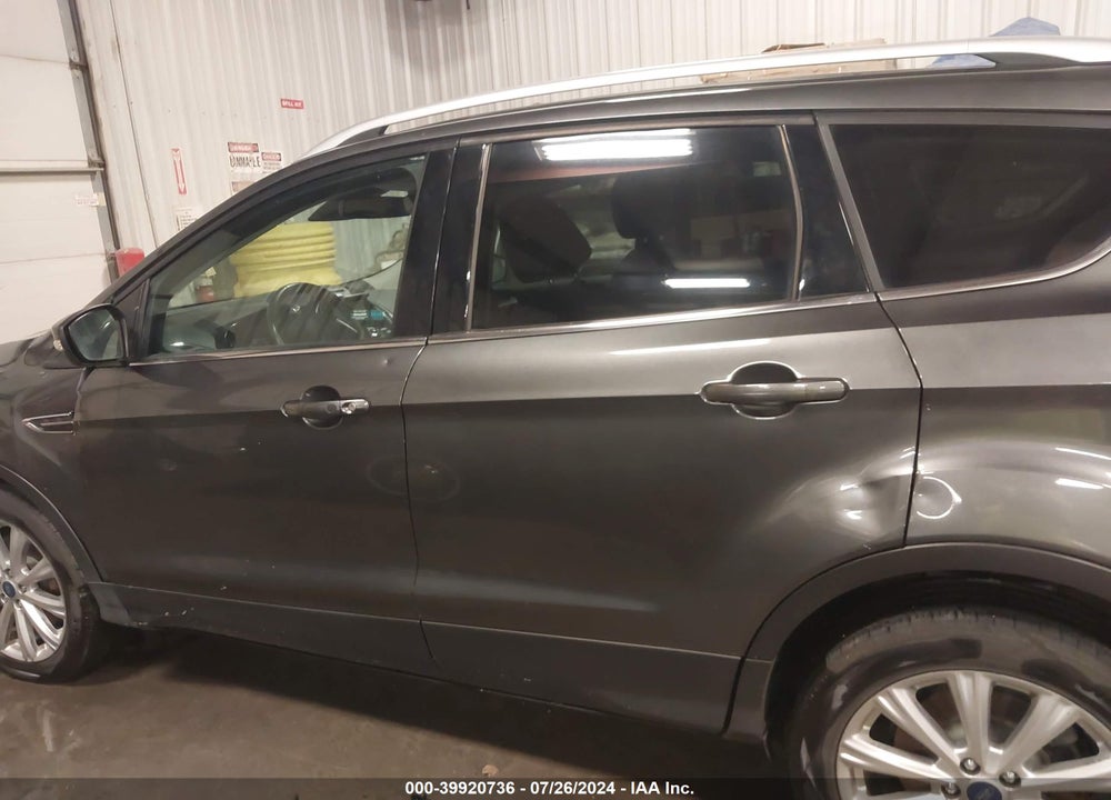2017 FORD ESCAPE TITANIUM VIN: 1FMCU9J9XHUC07918