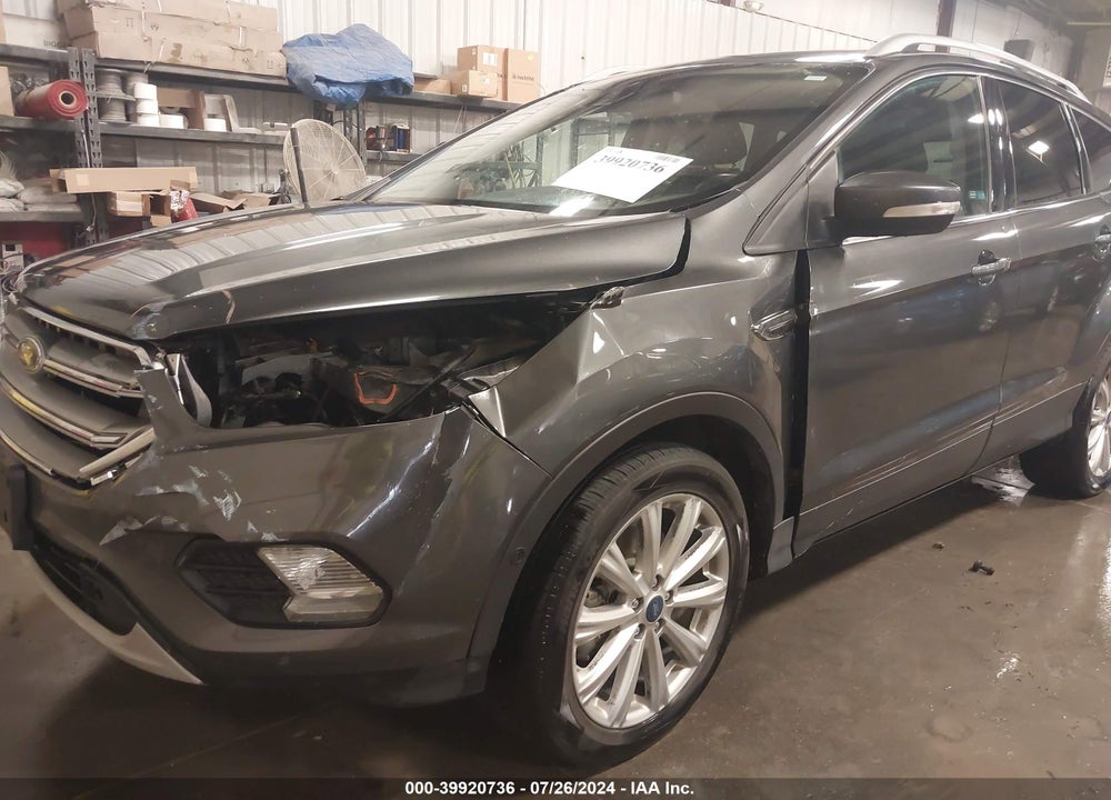 2017 FORD ESCAPE TITANIUM VIN: 1FMCU9J9XHUC07918