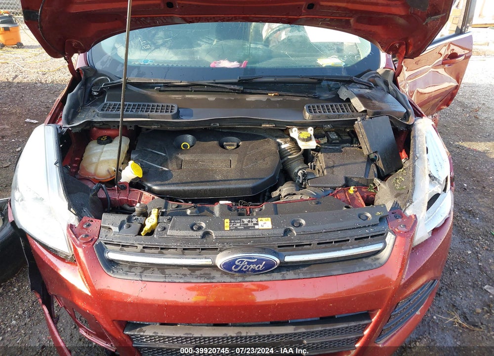 2015 FORD ESCAPE SE VIN: 1FMCU9G92FUB20468