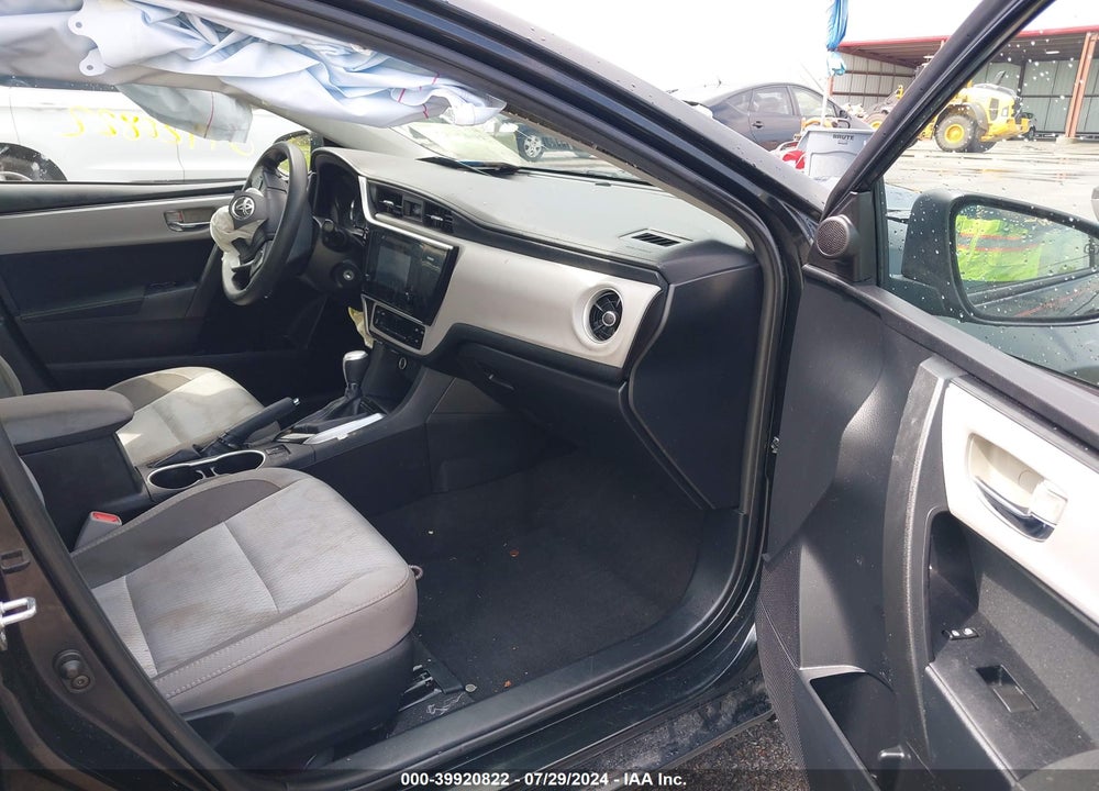 2017 TOYOTA COROLLA LE VIN: 2T1BURHE7HC890516