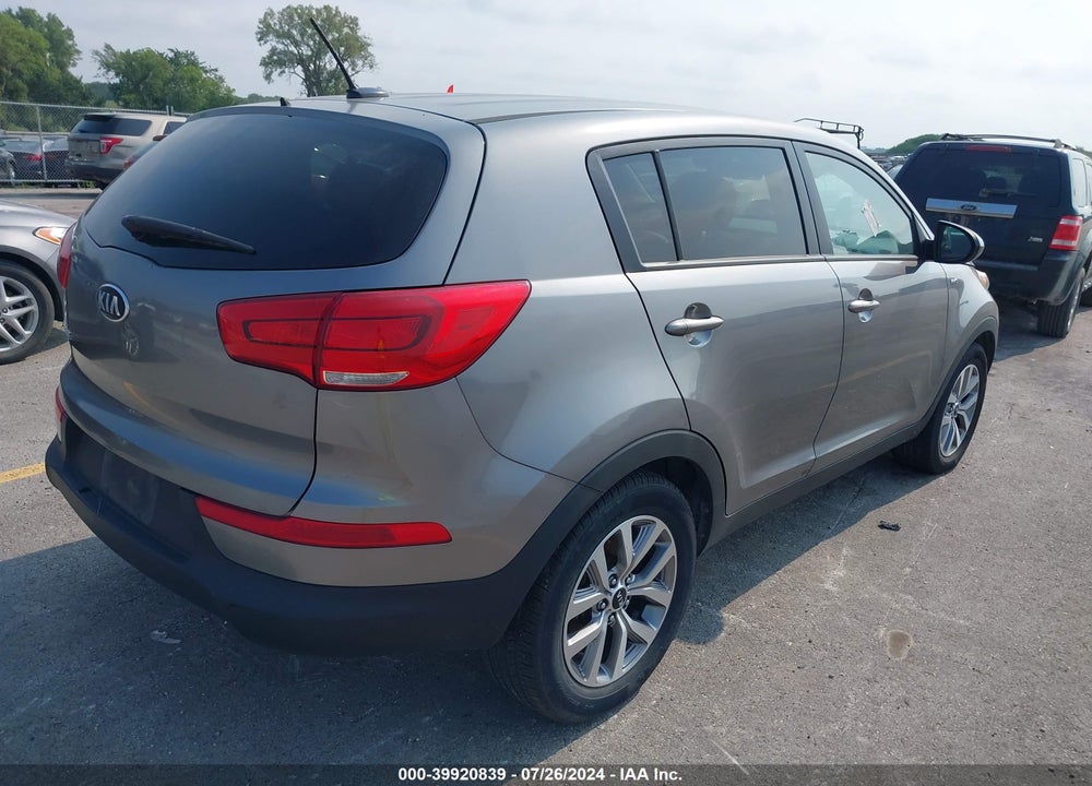 2016 KIA SPORTAGE LX VIN: KNDPBCAC1G7815439