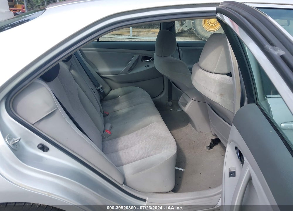 2011 TOYOTA CAMRY LE VIN: 4T1BF3EK2BU624909