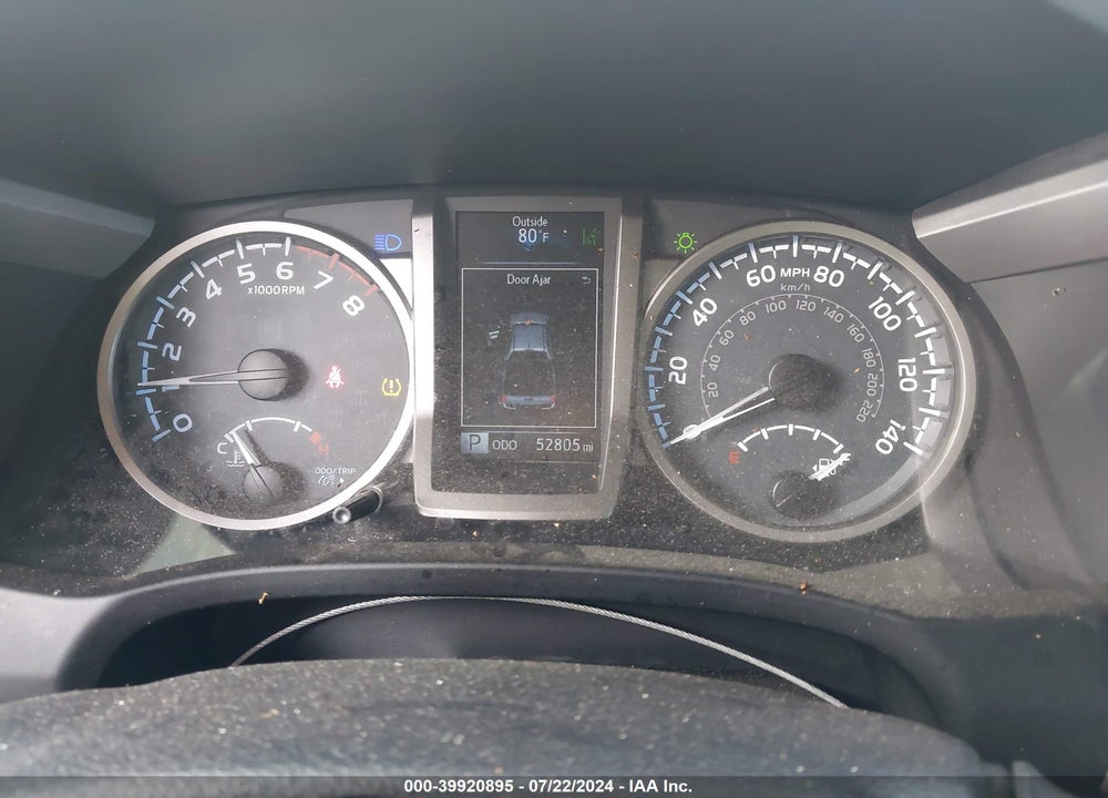 2018 TOYOTA TACOMA SR5 V6 VIN: 3TMAZ5CN8JM063814