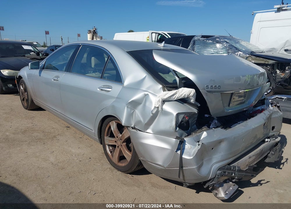 2010 MERCEDES-BENZ S 550 VIN: WDDNG7BB7AA296693