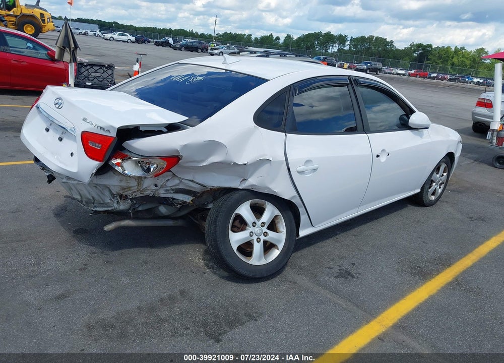 2010 HYUNDAI ELANTRA GLS VIN: KMHDU4ADXAU939354