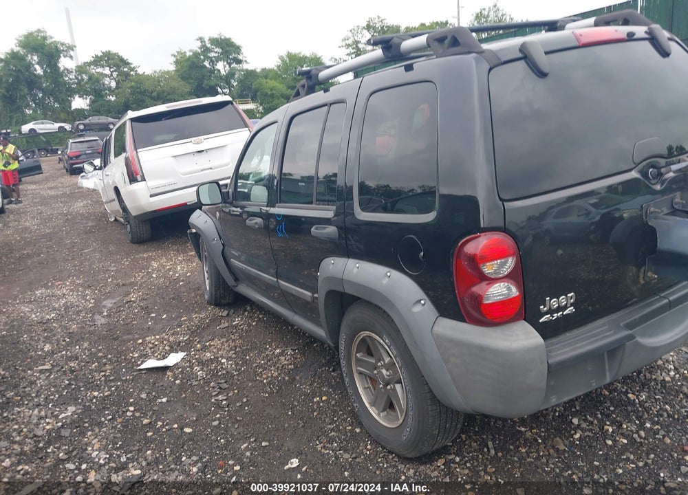 2006 JEEP LIBERTY VIN: 1J4GL38K76W257170