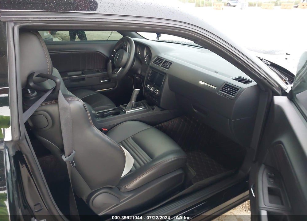 2014 DODGE CHALLENGER SHAKER PKG VIN: 2C3CDYBT1EH281983
