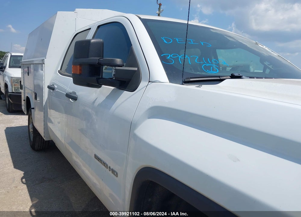 2019 GMC SIERRA 2500HD VIN: 2GD21NEG8K1149221