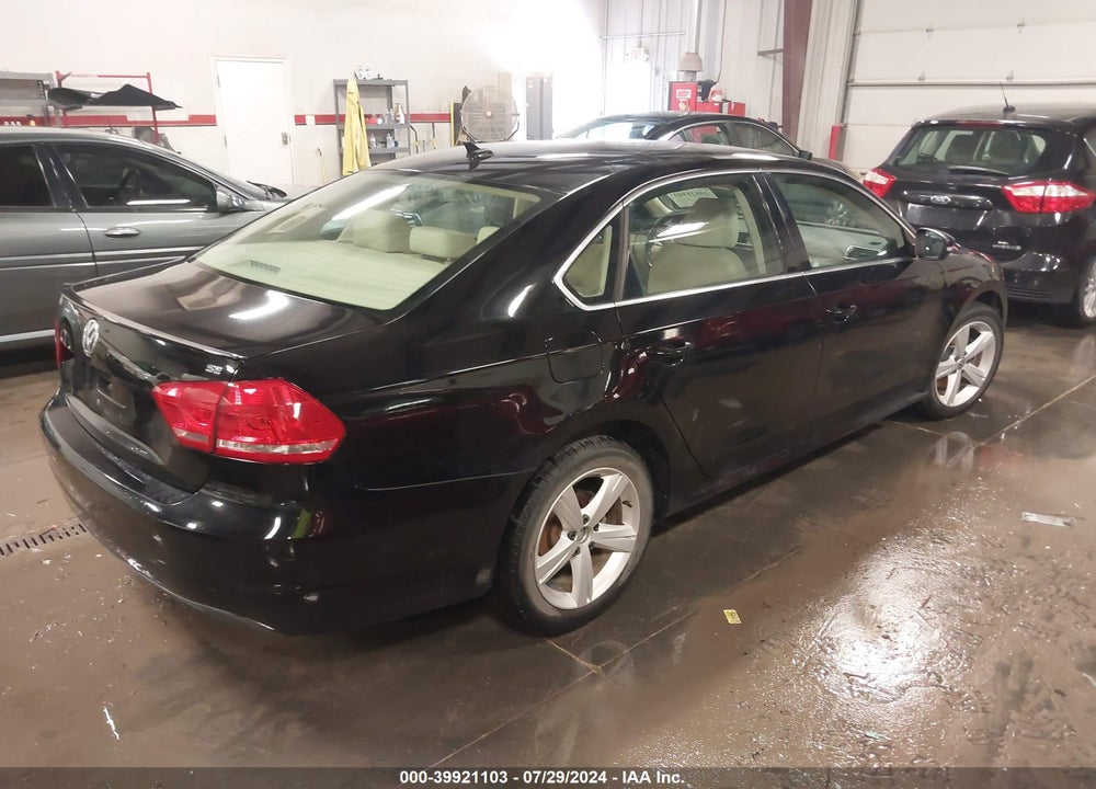 2013 VOLKSWAGEN PASSAT 2.5L SE VIN: 1VWBH7A34DC144817