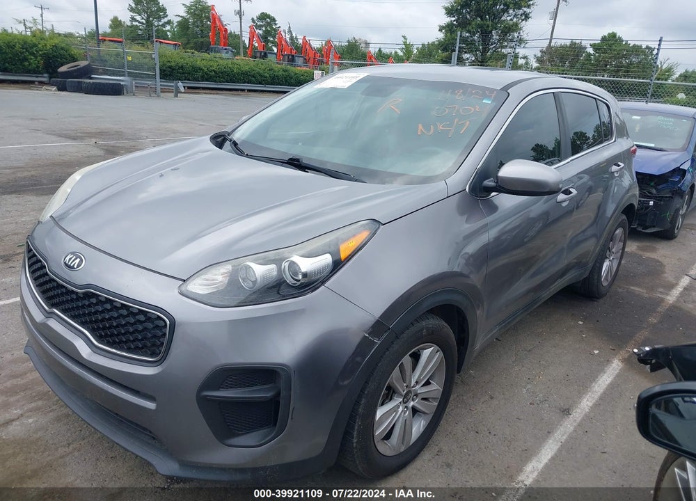 2018 KIA SPORTAGE LX VIN: KNDPM3AC2J7390704