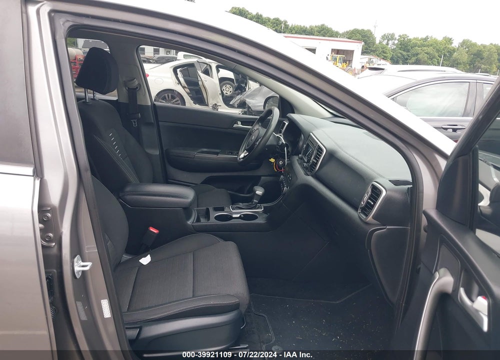 2018 KIA SPORTAGE LX VIN: KNDPM3AC2J7390704