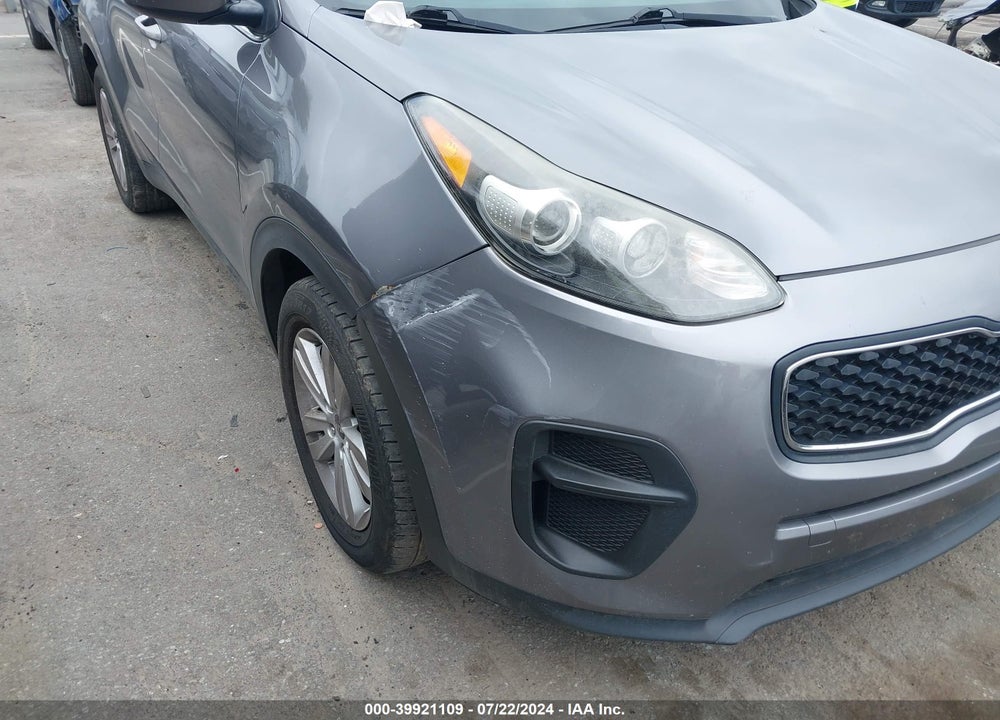 2018 KIA SPORTAGE LX VIN: KNDPM3AC2J7390704