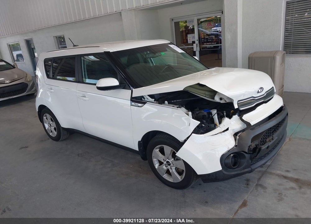 2018 KIA SOUL VIN: KNDJN2A28J7527598