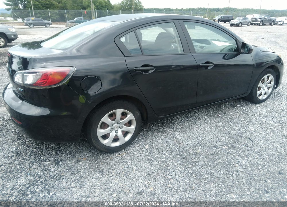 2013 MAZDA 3 I SPORT VIN: JM1BL1U75D1707379