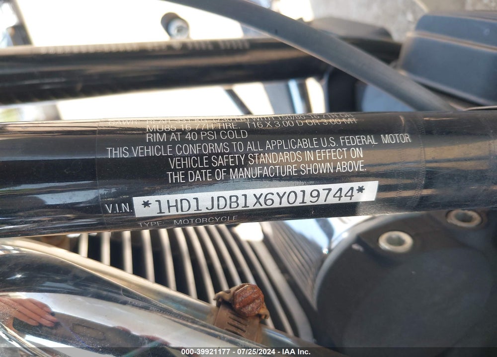 2006 HARLEY-DAVIDSON FLSTNI VIN: 1HD1JDB1X6Y019744