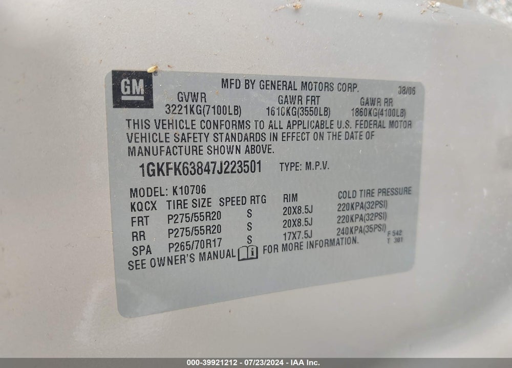 2007 GMC YUKON DENALI VIN: 1GKFK63847J223501