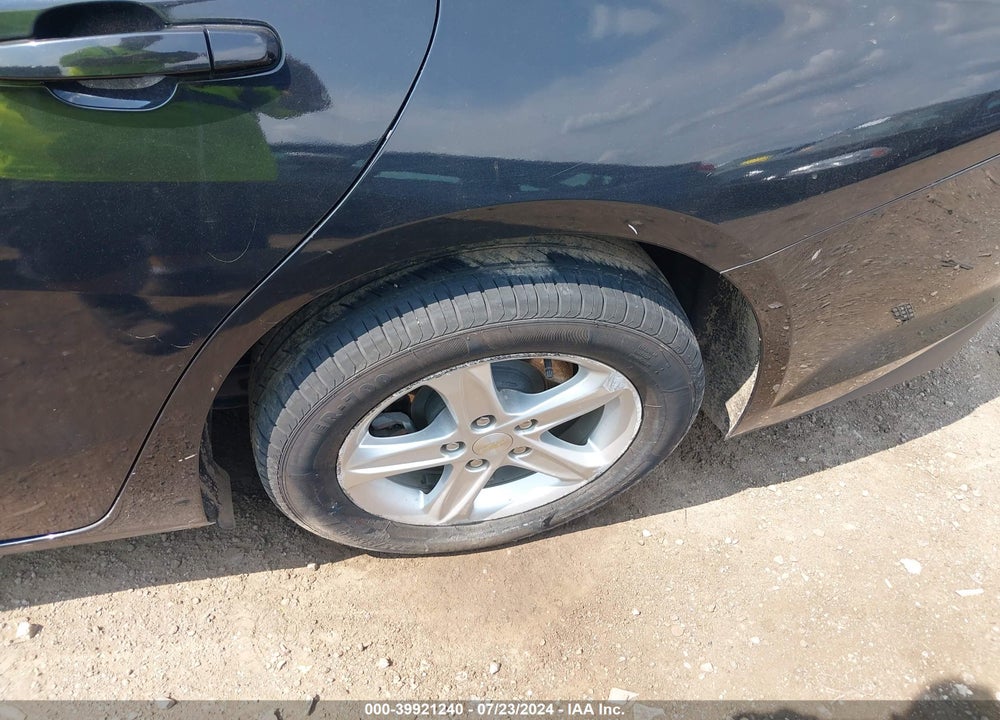 2019 CHEVROLET MALIBU 1LS VIN: 1G1ZB5ST2KF206211