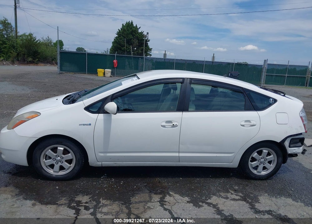 2007 TOYOTA PRIUS VIN: JTDKB20UX77668505