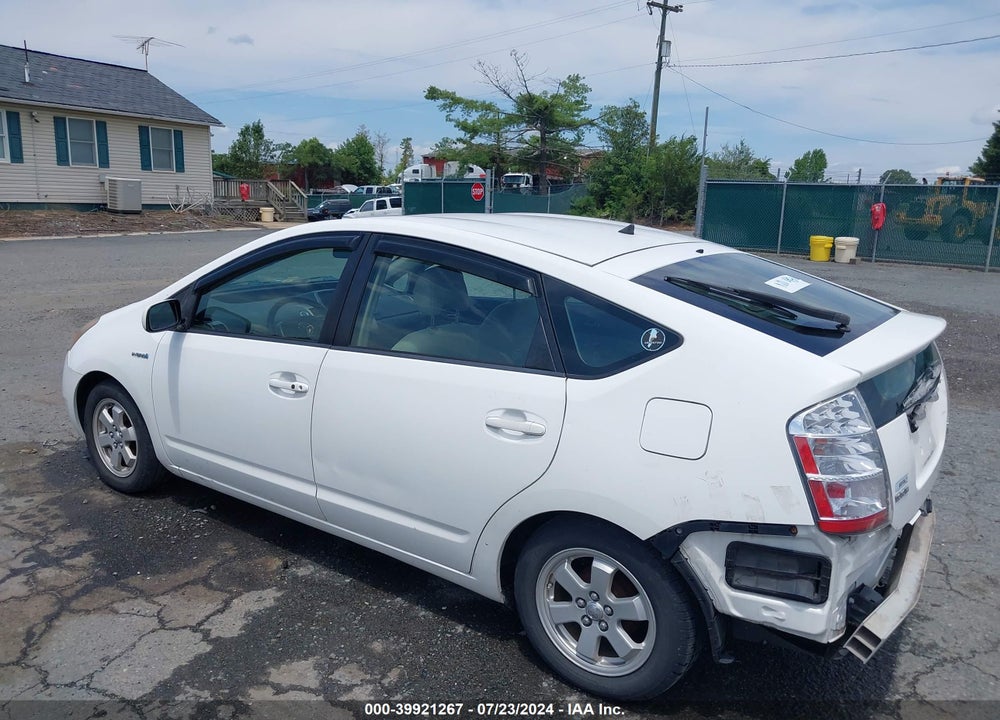 2007 TOYOTA PRIUS VIN: JTDKB20UX77668505