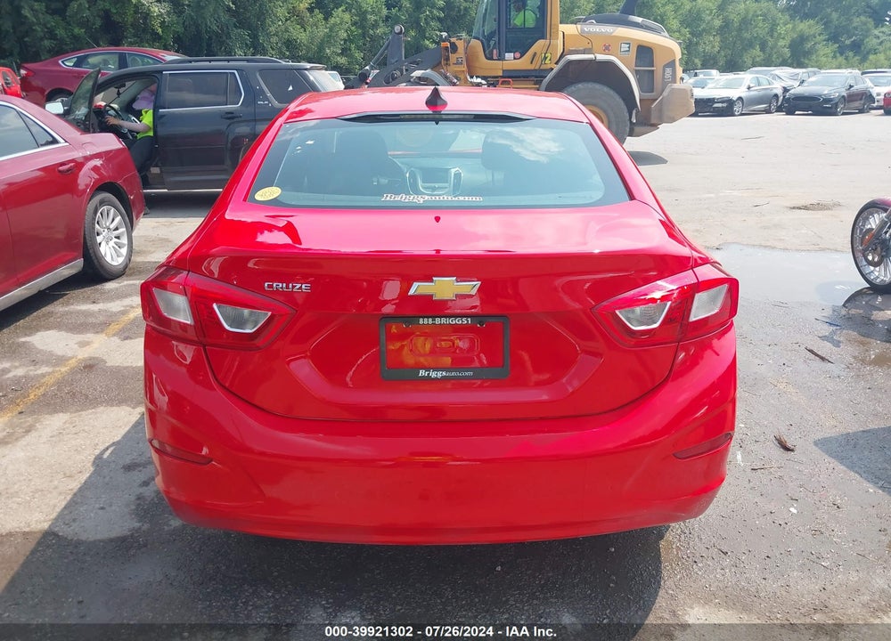 2017 CHEVROLET CRUZE VIN: 1G1BC5SM4H7217687