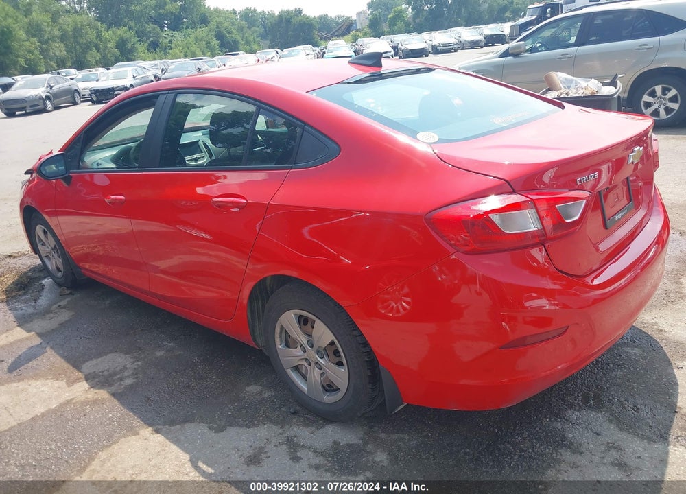 2017 CHEVROLET CRUZE VIN: 1G1BC5SM4H7217687