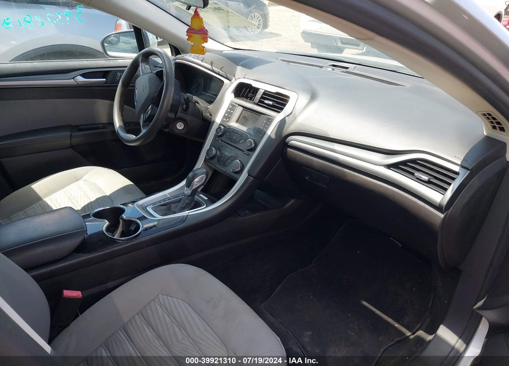 2016 FORD FUSION S VIN: 3FA6P0G76GR227766