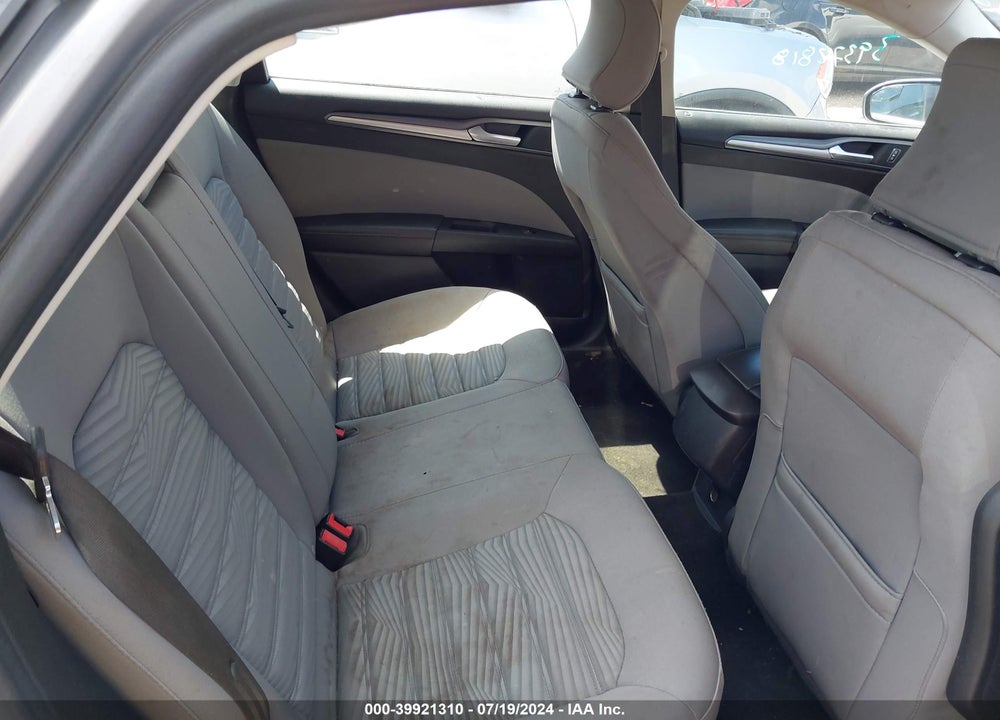 2016 FORD FUSION S VIN: 3FA6P0G76GR227766