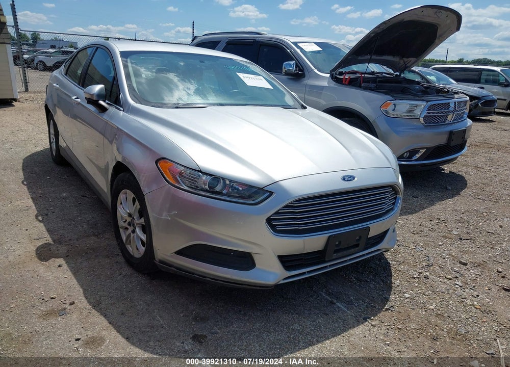2016 FORD FUSION S VIN: 3FA6P0G76GR227766