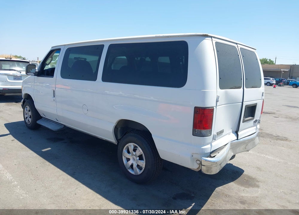 2006 FORD E-350 SUPER DUTY CHATEAU/XL/XLT VIN: 1FBNE31L06HB36631