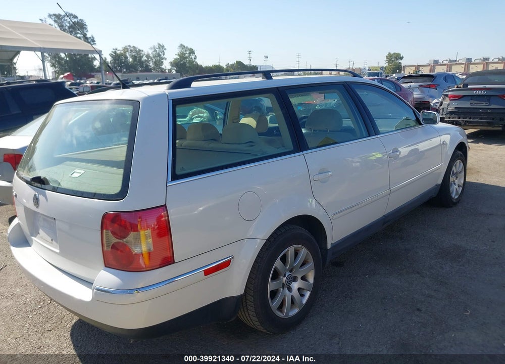 2003 VOLKSWAGEN PASSAT GLS VIN: WVWVD63B63E080826