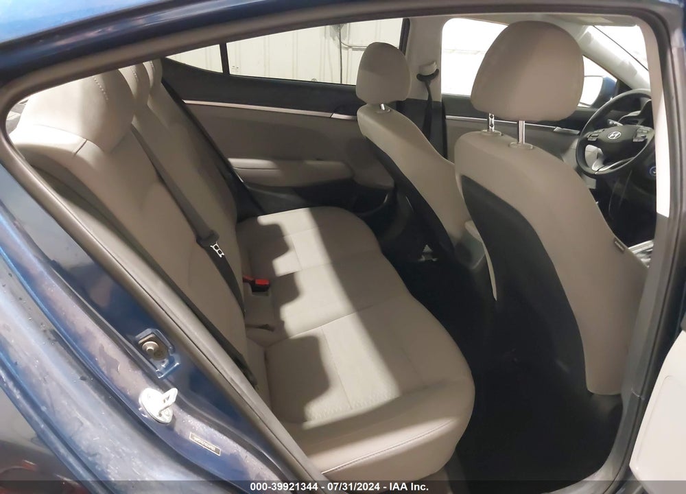 2019 HYUNDAI ELANTRA VIN: 5NPD74LFXKH491011