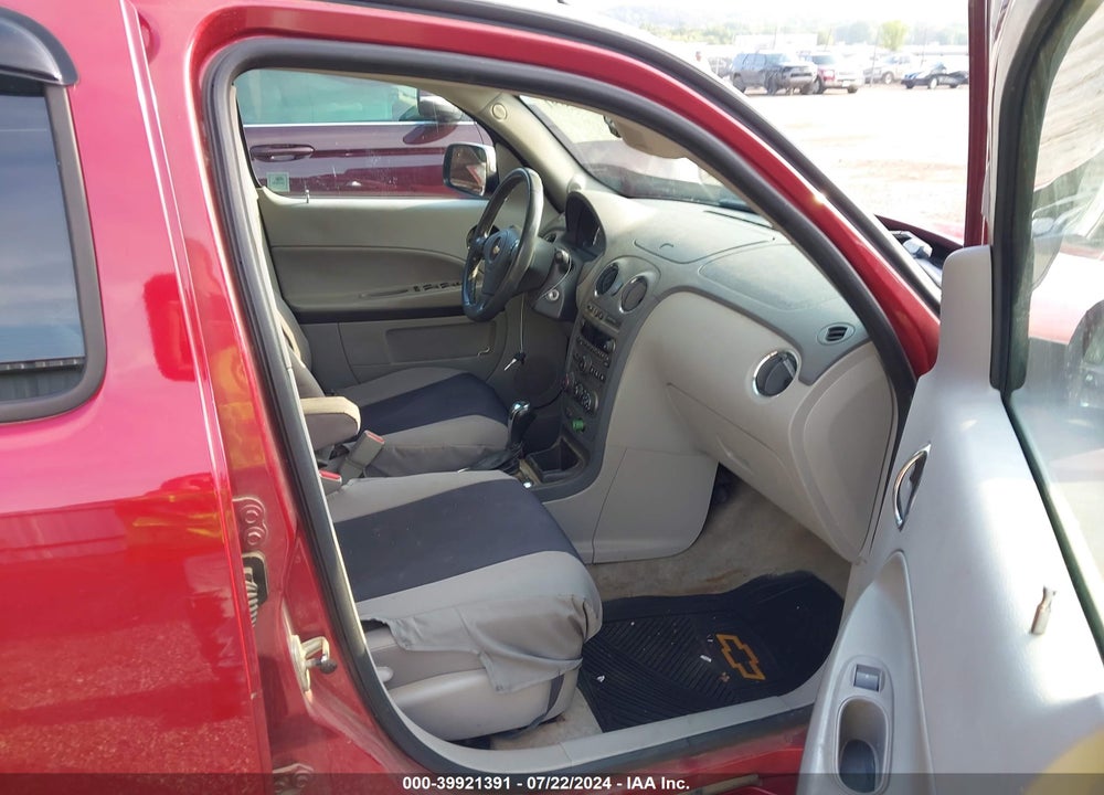 2011 CHEVROLET HHR LT VIN: 3GNBACFU8BS517731