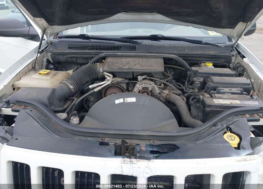 2008 JEEP GRAND CHEROKEE VIN: 1J8GR48K88C138468