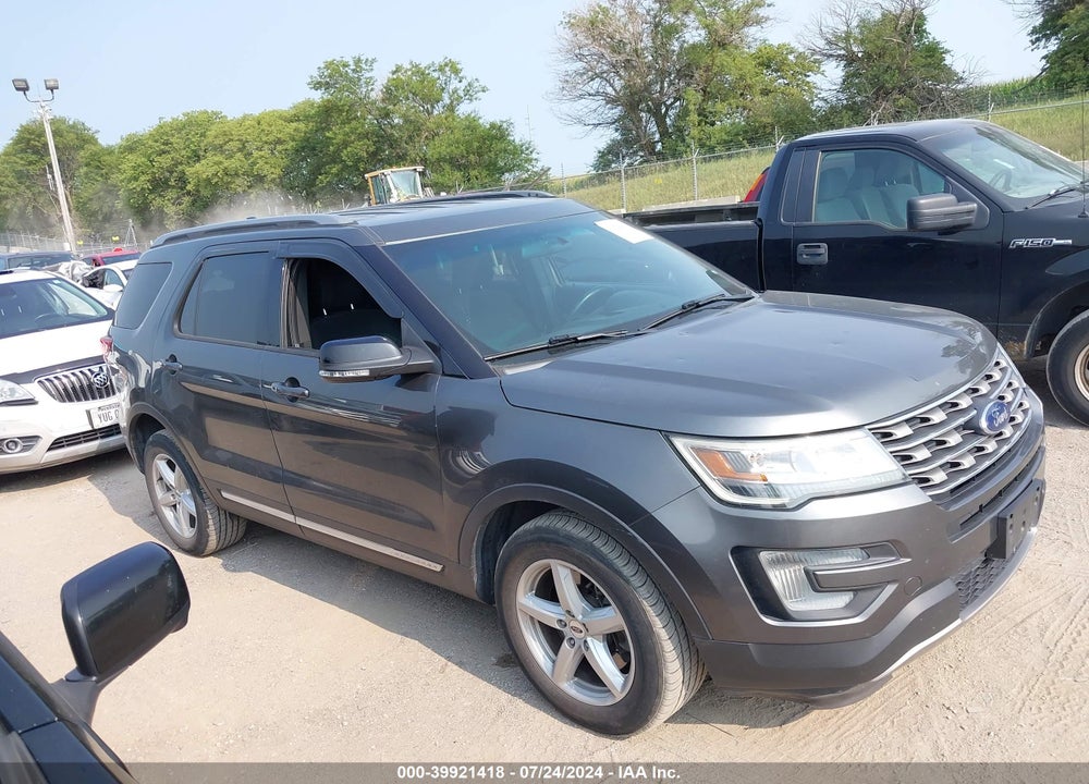 2017 FORD EXPLORER XLT VIN: 1FM5K8D84HGA22452