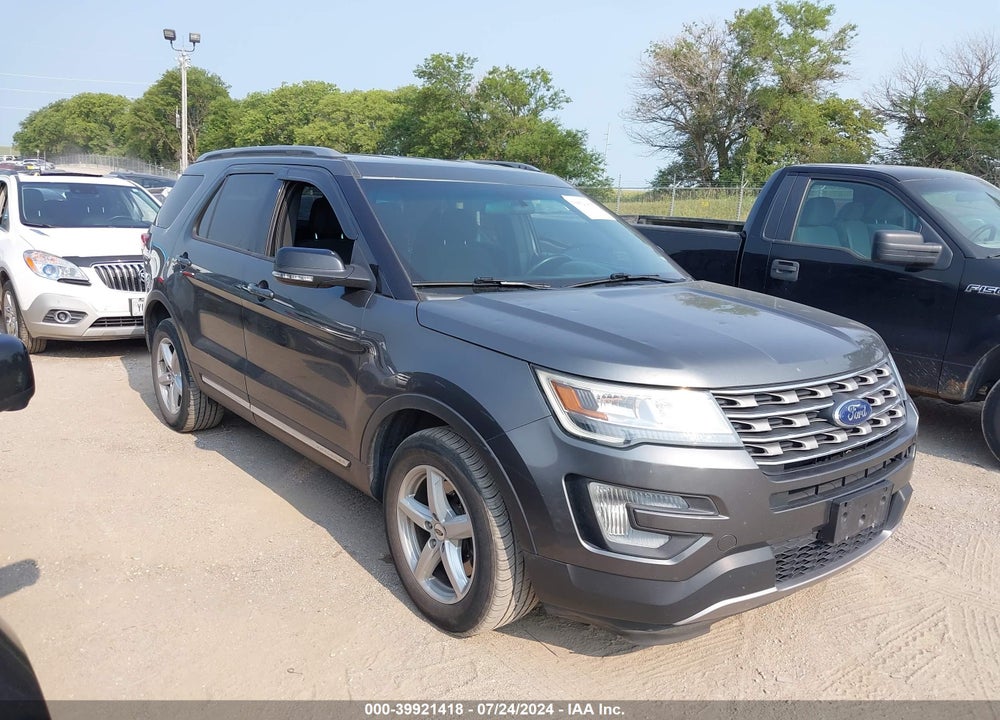 2017 FORD EXPLORER XLT VIN: 1FM5K8D84HGA22452