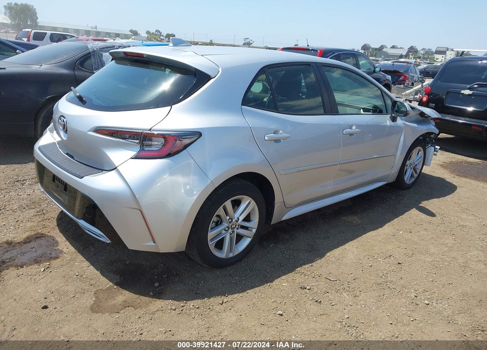 2022 TOYOTA COROLLA SE VIN: JTND4MBE8N3182215