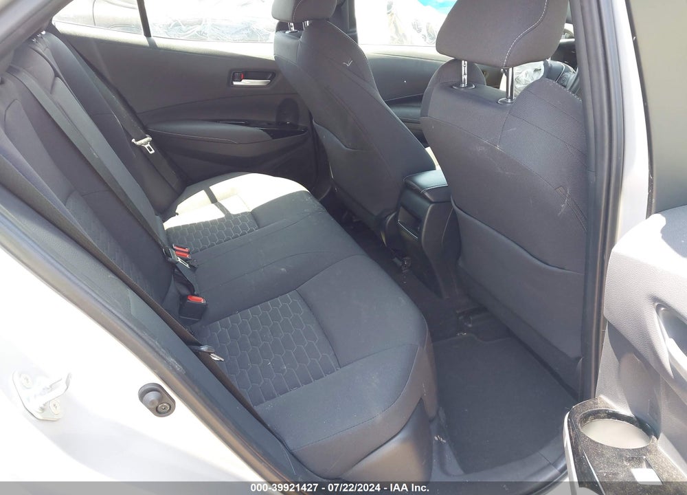 2022 TOYOTA COROLLA SE VIN: JTND4MBE8N3182215