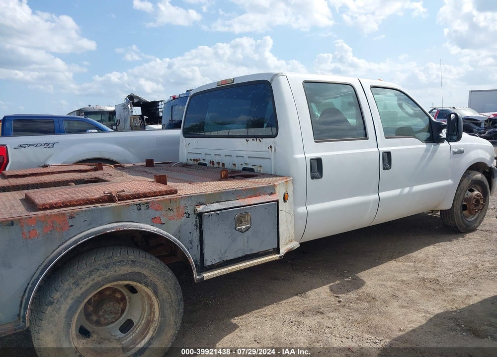 2007 FORD F-350 LARIAT/XL/XLT VIN: 1FTWW32PX7EA92588