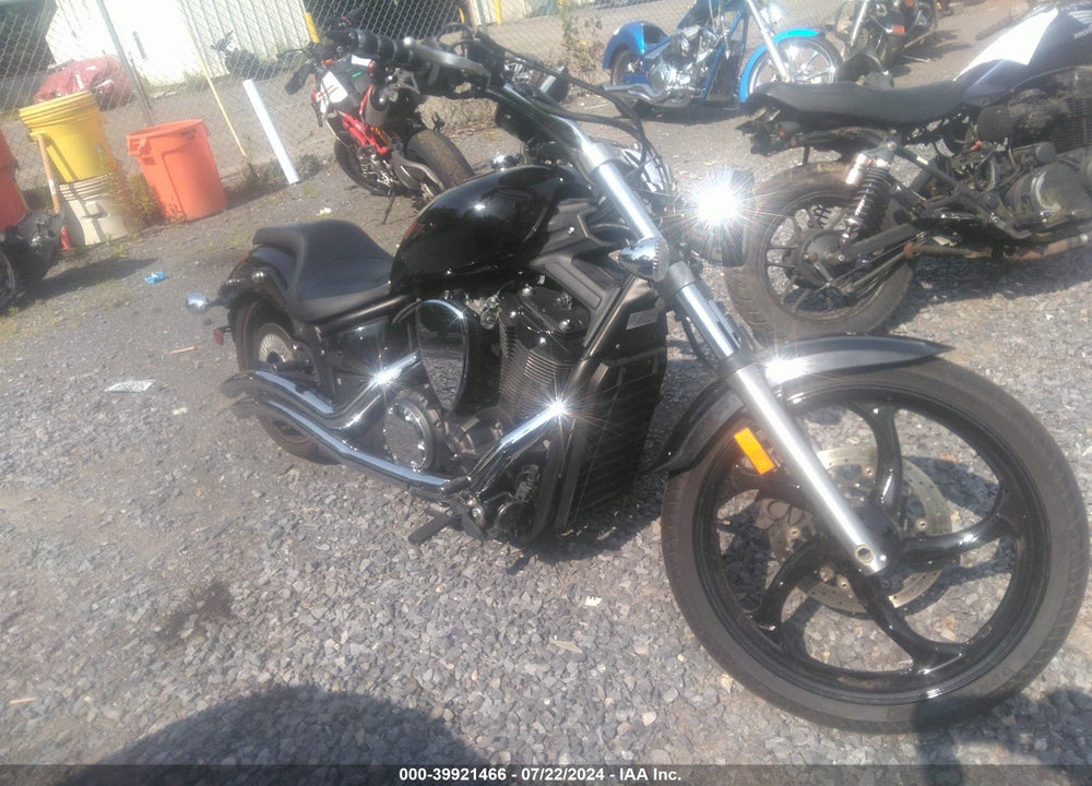 2012 YAMAHA XVS1300 CU VIN: JYAVP33E3CA006590