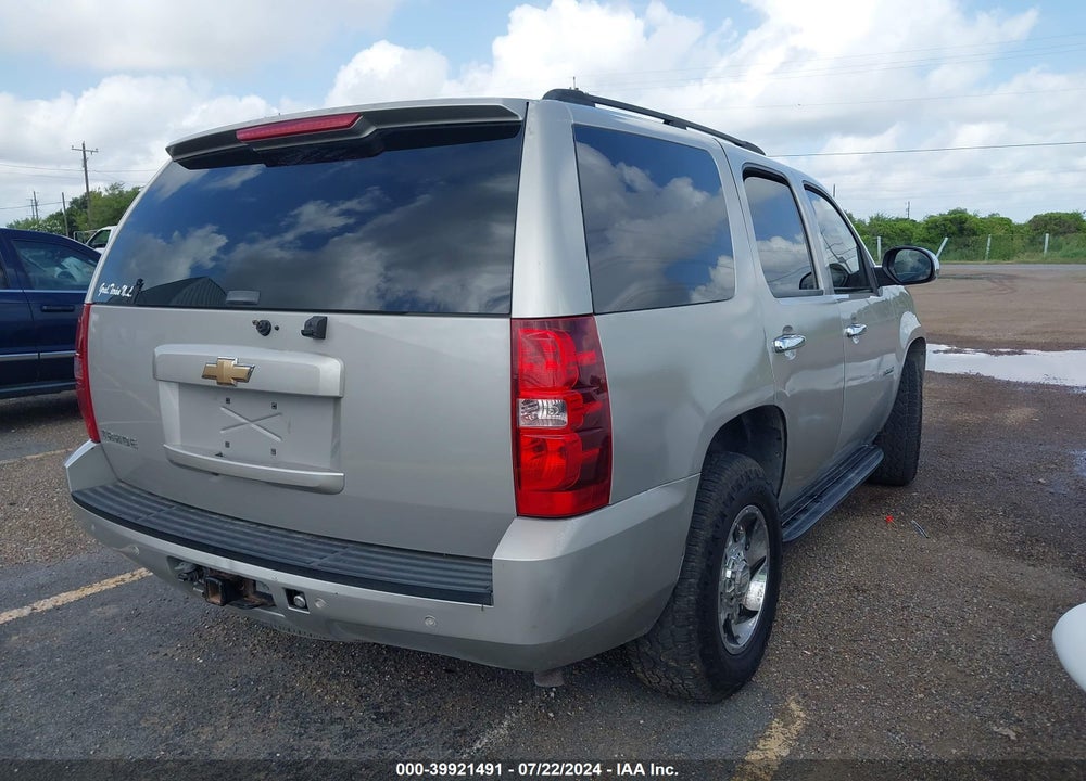 2007 CHEVROLET TAHOE LT VIN: 1GNFK13097J106125
