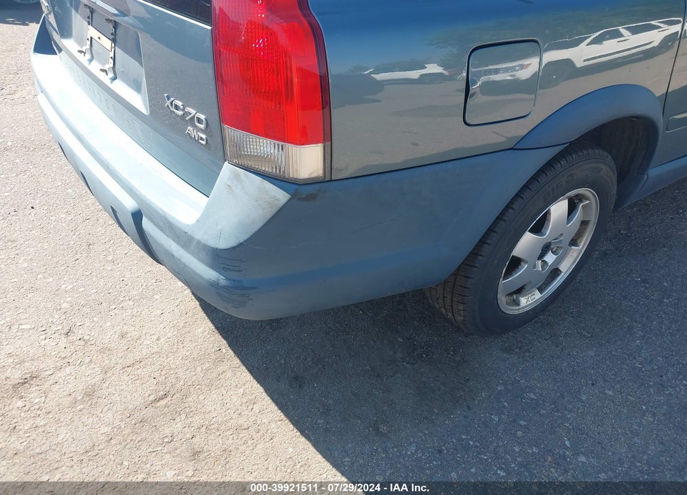 2003 VOLVO XC70 2.5T VIN: YV1SZ59H531110247